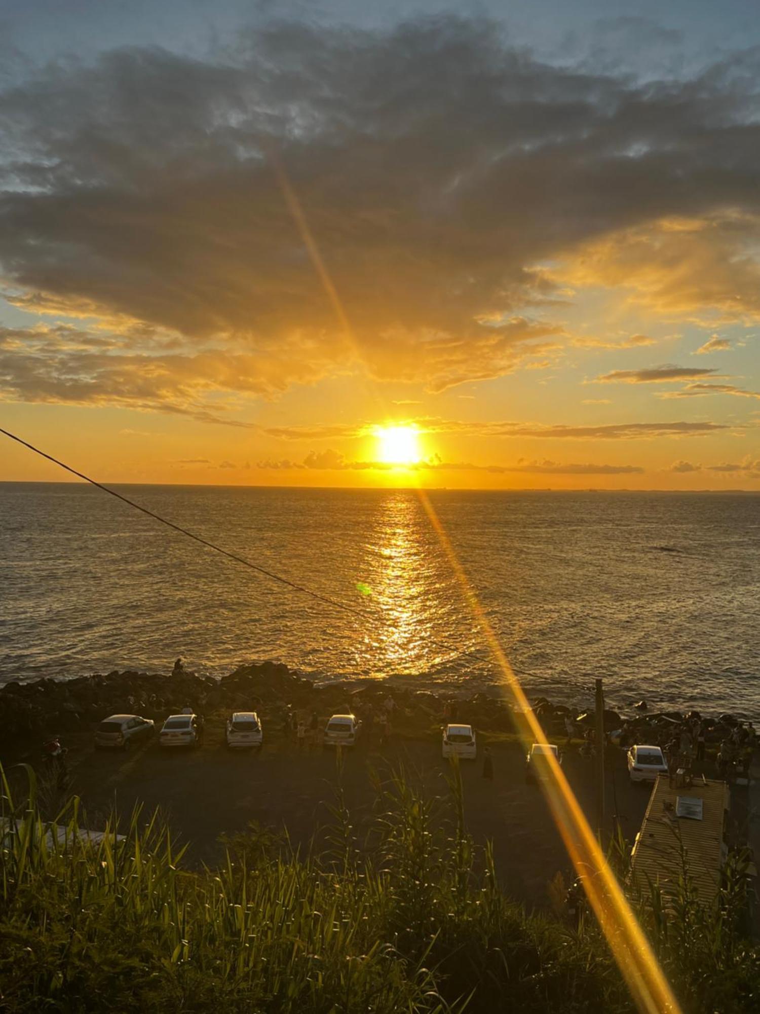 Ap Climatizado Com Vista Mar No Rio Vermelho Apartamento